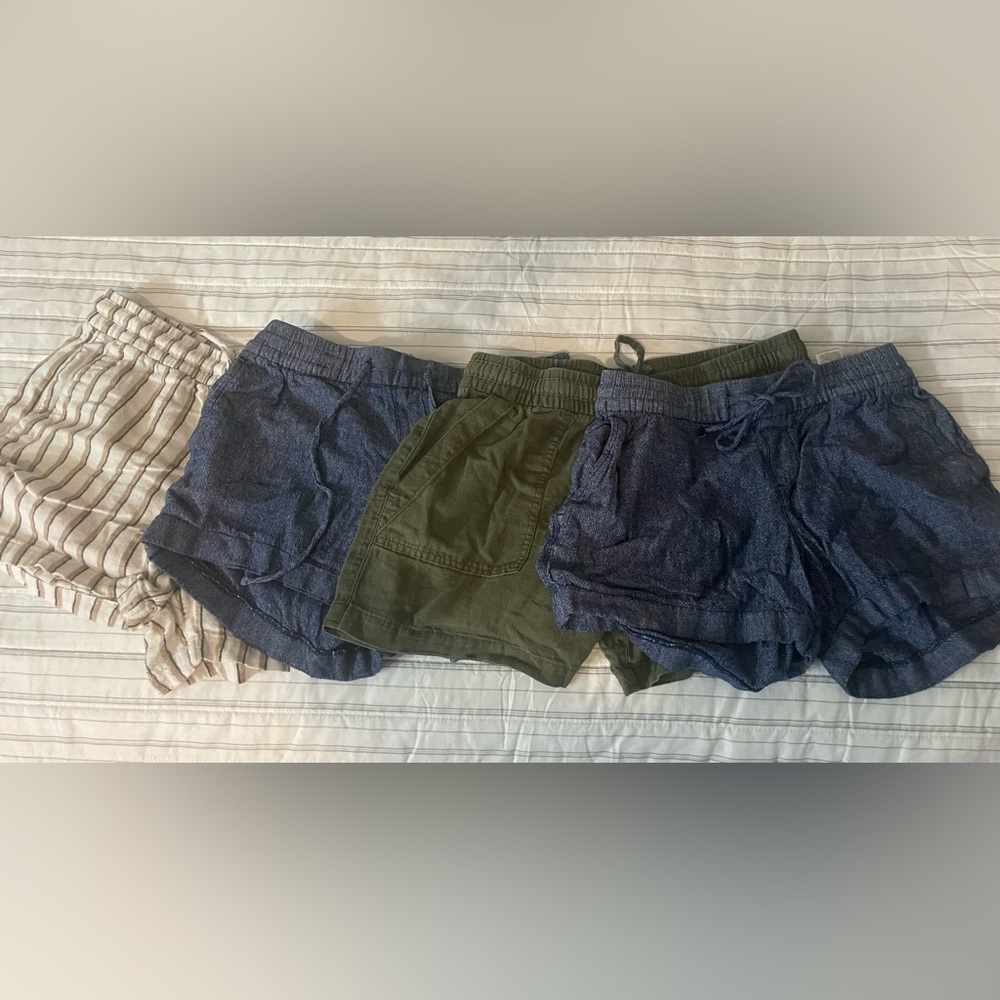 Old Navy linen blend shorts (set of 4)